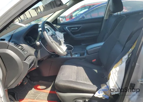 2017 Nissan Altima 2.5 z USA, uszkodzony, nr VIN 1N4AL3AP1HC257175